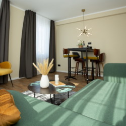 Wohn-/Esszimmer Wohnung 5